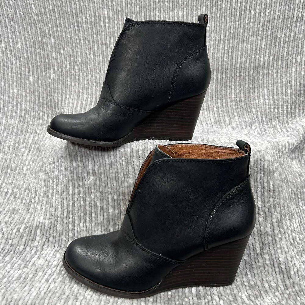 Lucky Brand Yinan Black Leather Stacked Wedge Ankle Boots Size 7.5